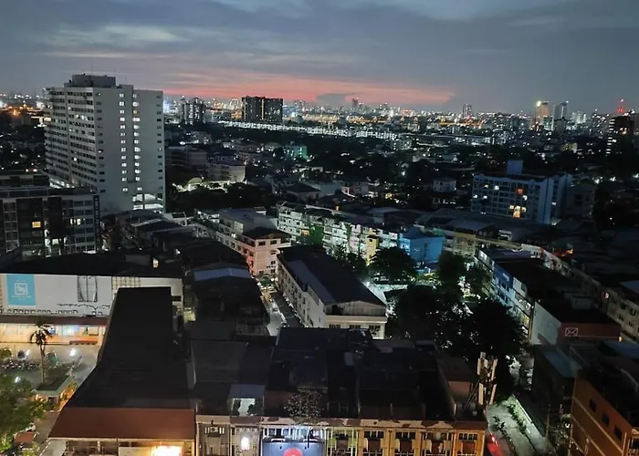 Lumpini Park Chatuchak Apartment *